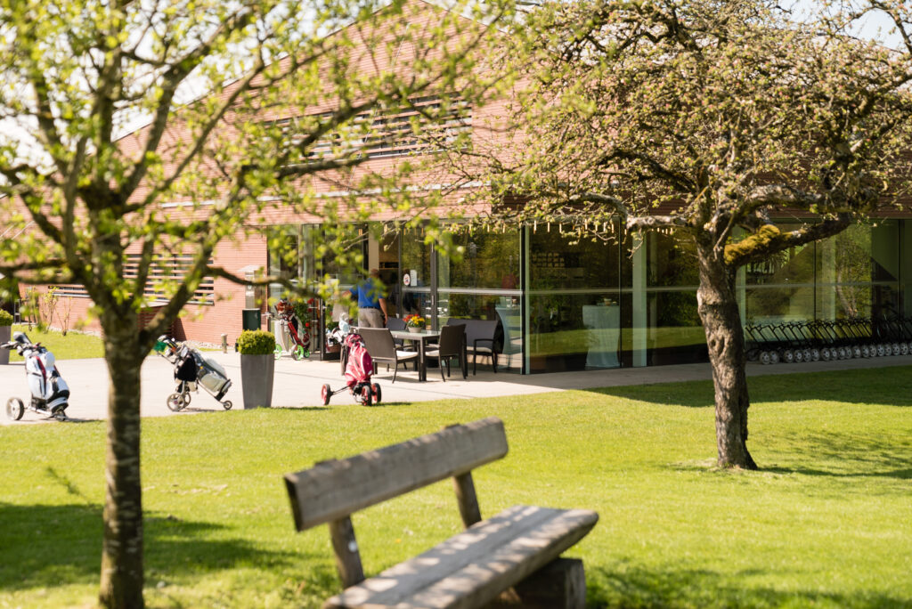 130_170501_Golfclub_Ho_slwang_0317