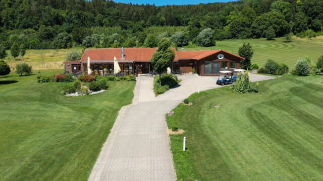 2020-07-06_Überflug_Golfplatz_-Beilngries_01-e1599402461361