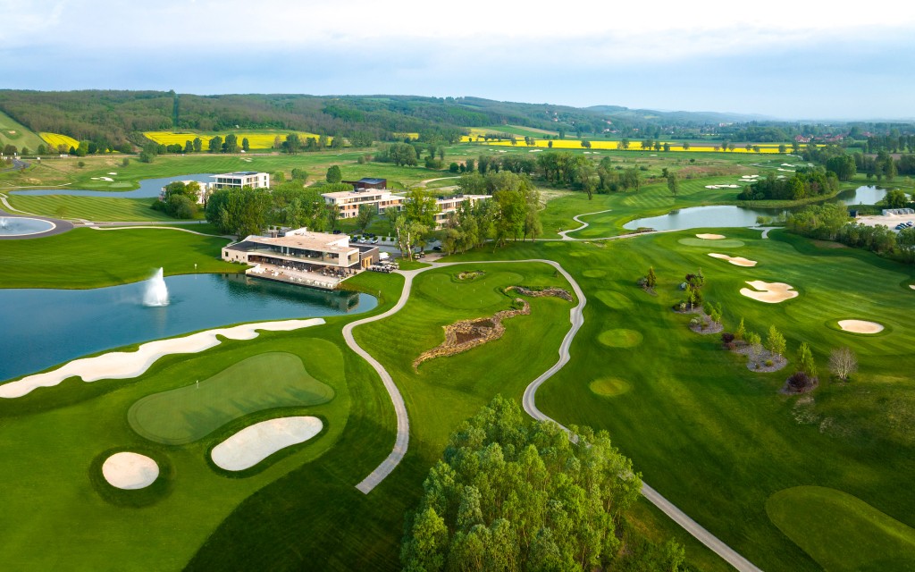 24967286-e7e4-45b7-a694-f9e1a881676a