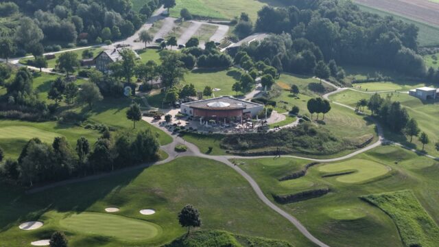 556831744_1385774523550772_2688974665700382063_n