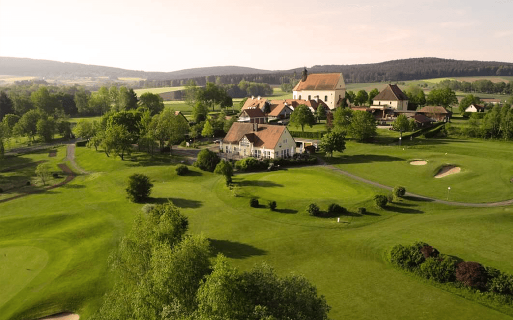 Golfclub-Stiftland-Oberpfalz-Bayern_Platz_01-1024×640