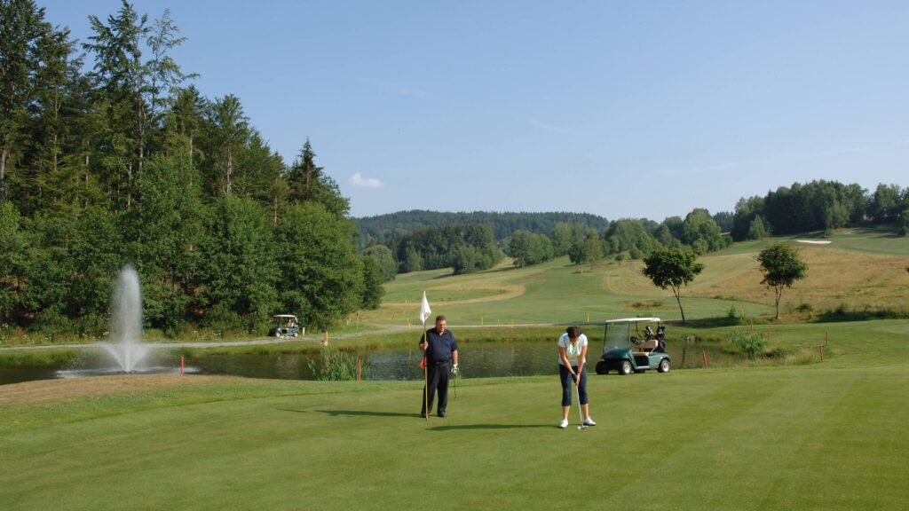 csm_Golf1_c6de3a8b21