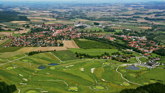 luftbild-golfpark_grid_medium
