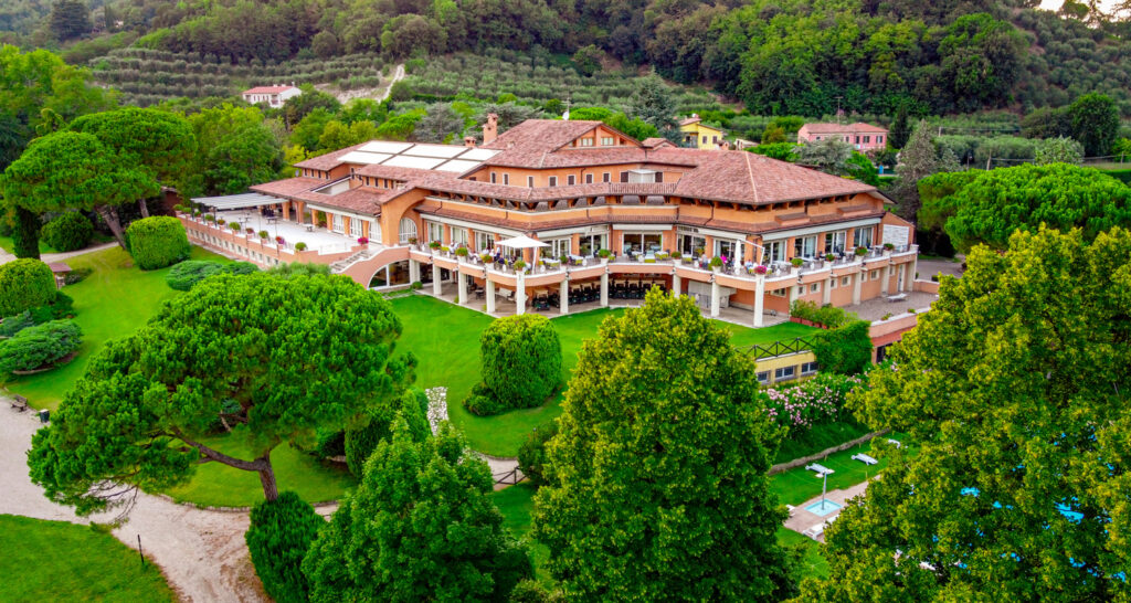 relais-800-1024×546